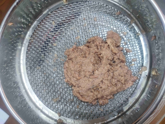 Omgevingsopbergingsomstandigheden Olieverpakte tonijnstokjes met een lange houdbaarheid