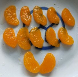 Het ingeblikte Mandarijntje in Lichte Stroop/in het Zware Pakket van het Strooptin blikte Oorsprong van China van de Fruit de Verse Smaak in