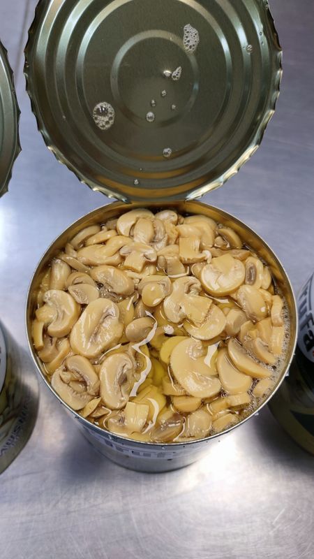 Champignons uit blik Product Veelzijdige Groenten uit Blik Perfect voor Culinaire en Voedselproductie Toepassingen